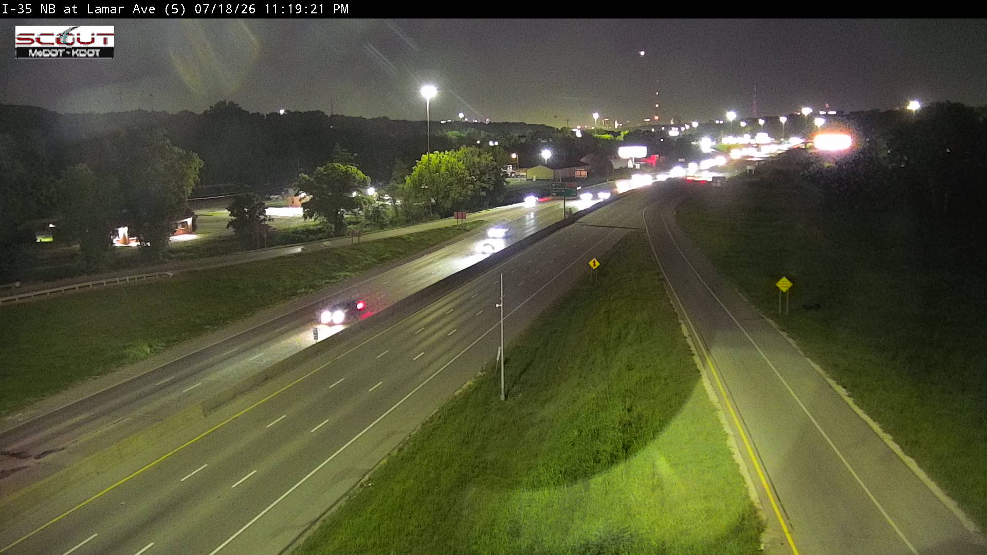 I-35 N @ LAMAR AVE