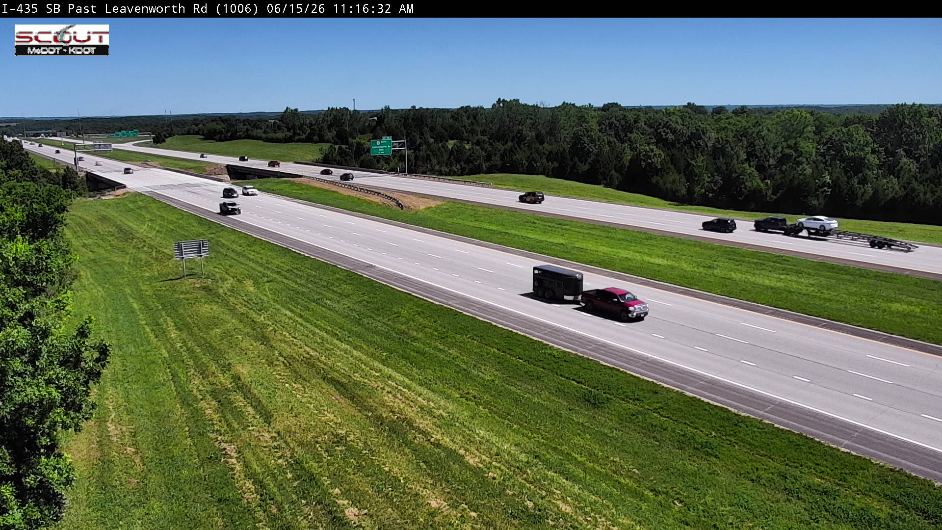 Live snapshot from I-435 S @ SOUTH OF LEAVENWORTH RD