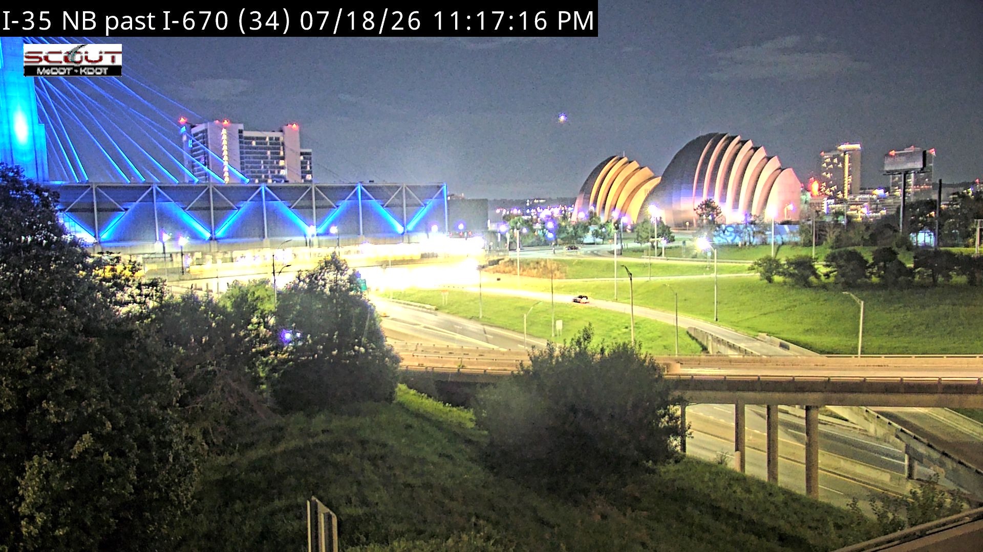 I-35 N @ NORTH OF I-670