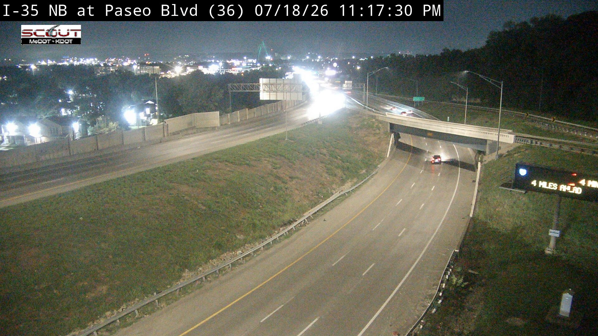 I-35 N @ PASEO BLVD