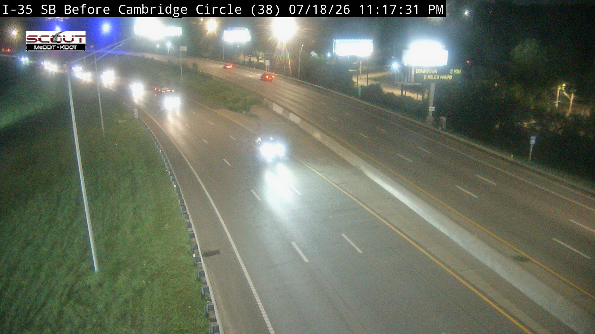 I-35 S @ N OF CAMB CIRCLE