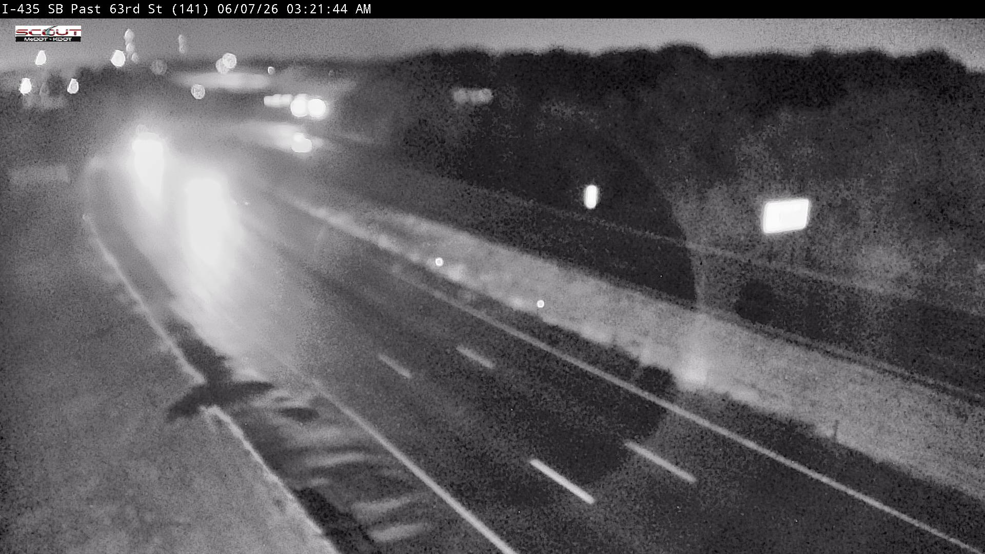 Live snapshot from I-435 S @ AFTER 63RD STREET