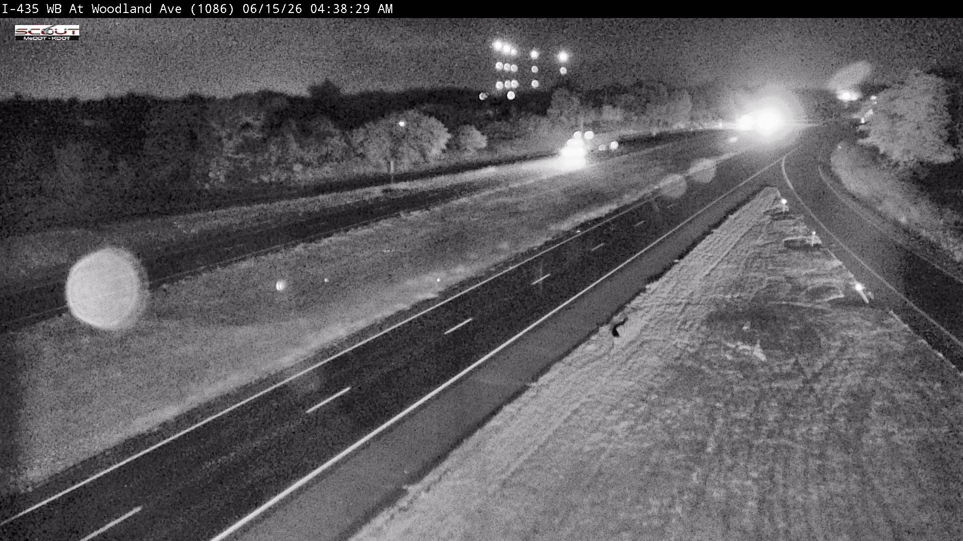 Live snapshot from I-435 W @ Woodland Ave
